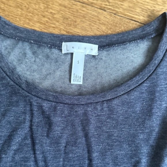 Leith Bodycon Dress - Picture 5 of 6